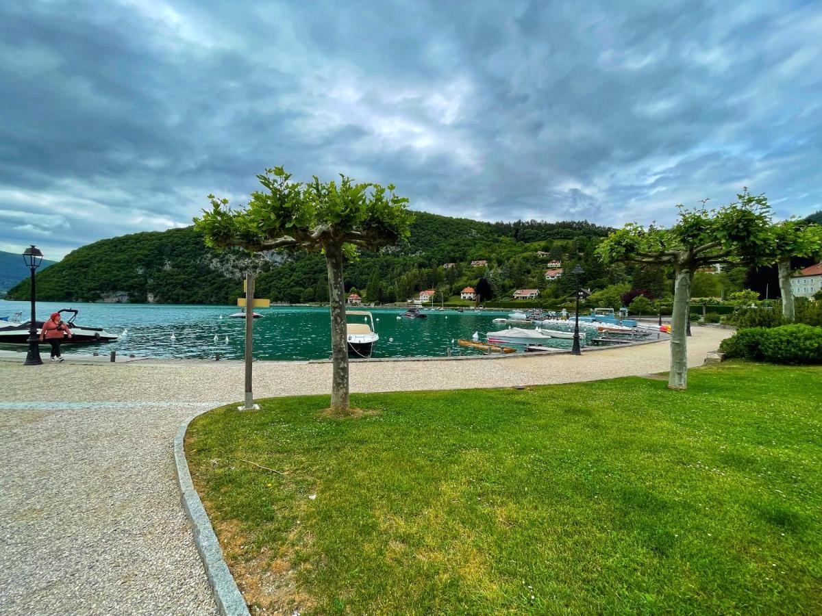 Reflet Bleu Du Lac D'Annecy 3 Etoiles - Face Au Lac, Parking Gratuit, Paddle Board Doussard Esterno foto
