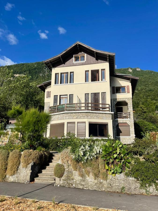 Reflet Bleu Du Lac D'Annecy 3 Etoiles - Face Au Lac, Parking Gratuit, Paddle Board Doussard Esterno foto